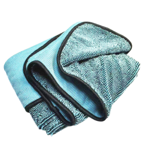 מגבת גדולה לייבוש רכב